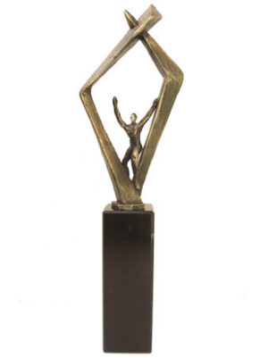 Sculptuur "The Passage"