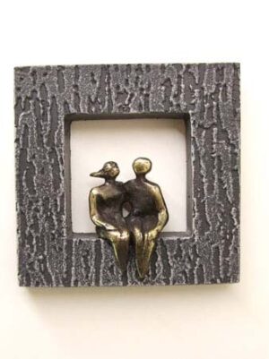 Liefdes sculptuur "Bewondering voor elkaar" wanddecoratie van kunsthars