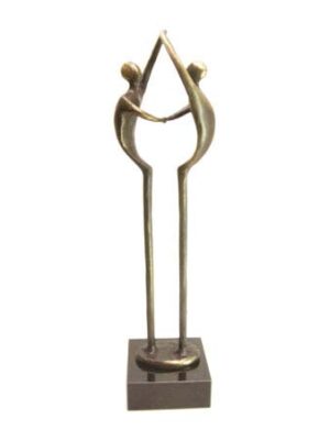 Liefdes sculptuur "Holding"