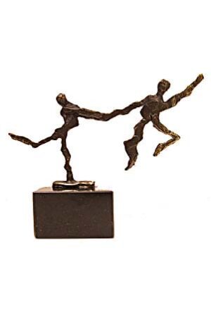 Sculptuur "De sprong wagen"