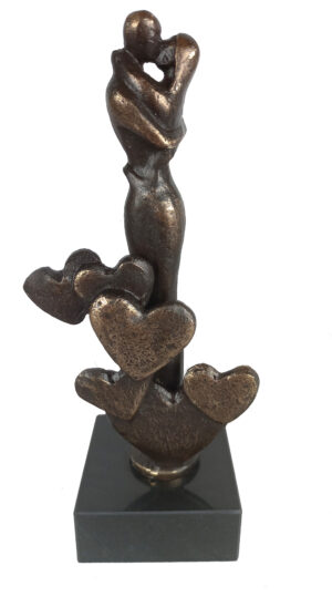 Liefdes sculptuur "Ware Liefde"